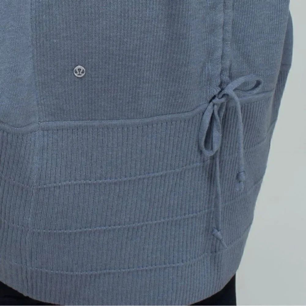 Lululemon Transformation Wrap - Picture 6 of 14
